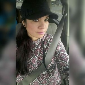 Meet your Posher, Dianey